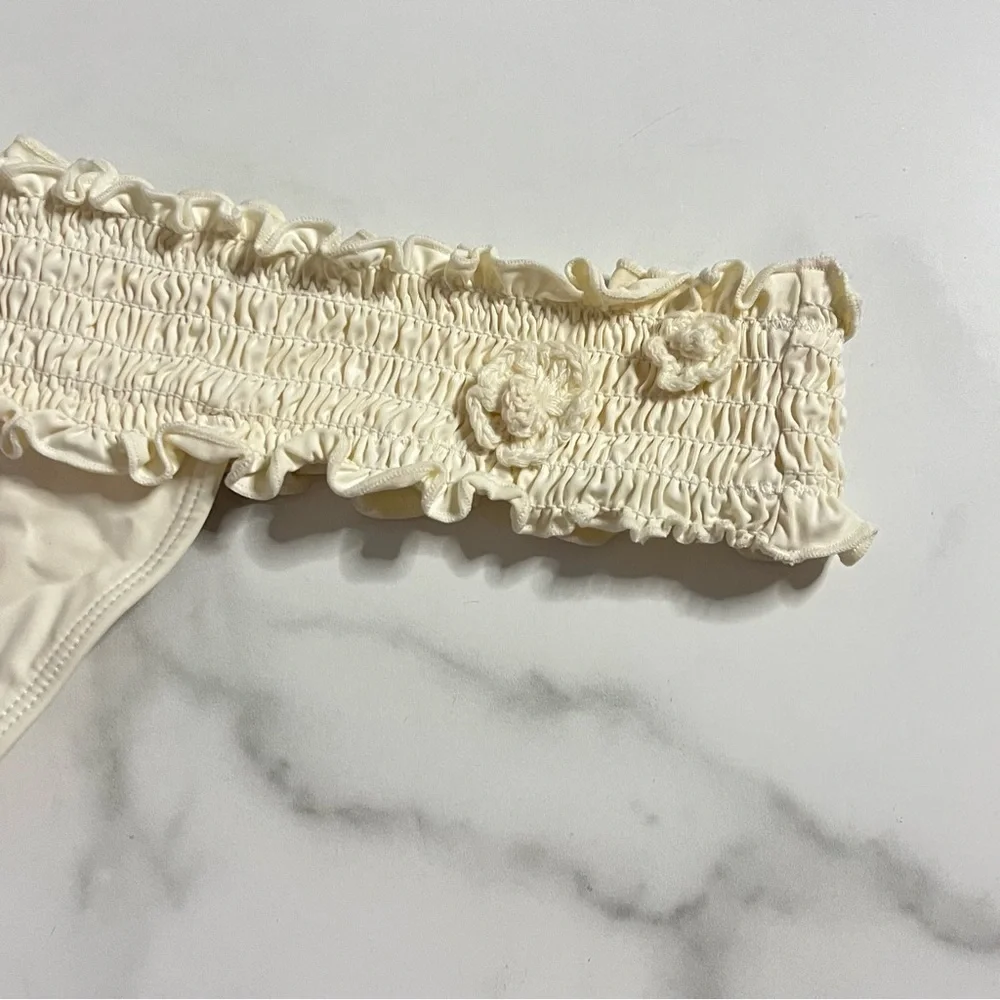 New Frankie’s Bikinis Sofia Ruffle Thong Bikini Bottom Size Large
